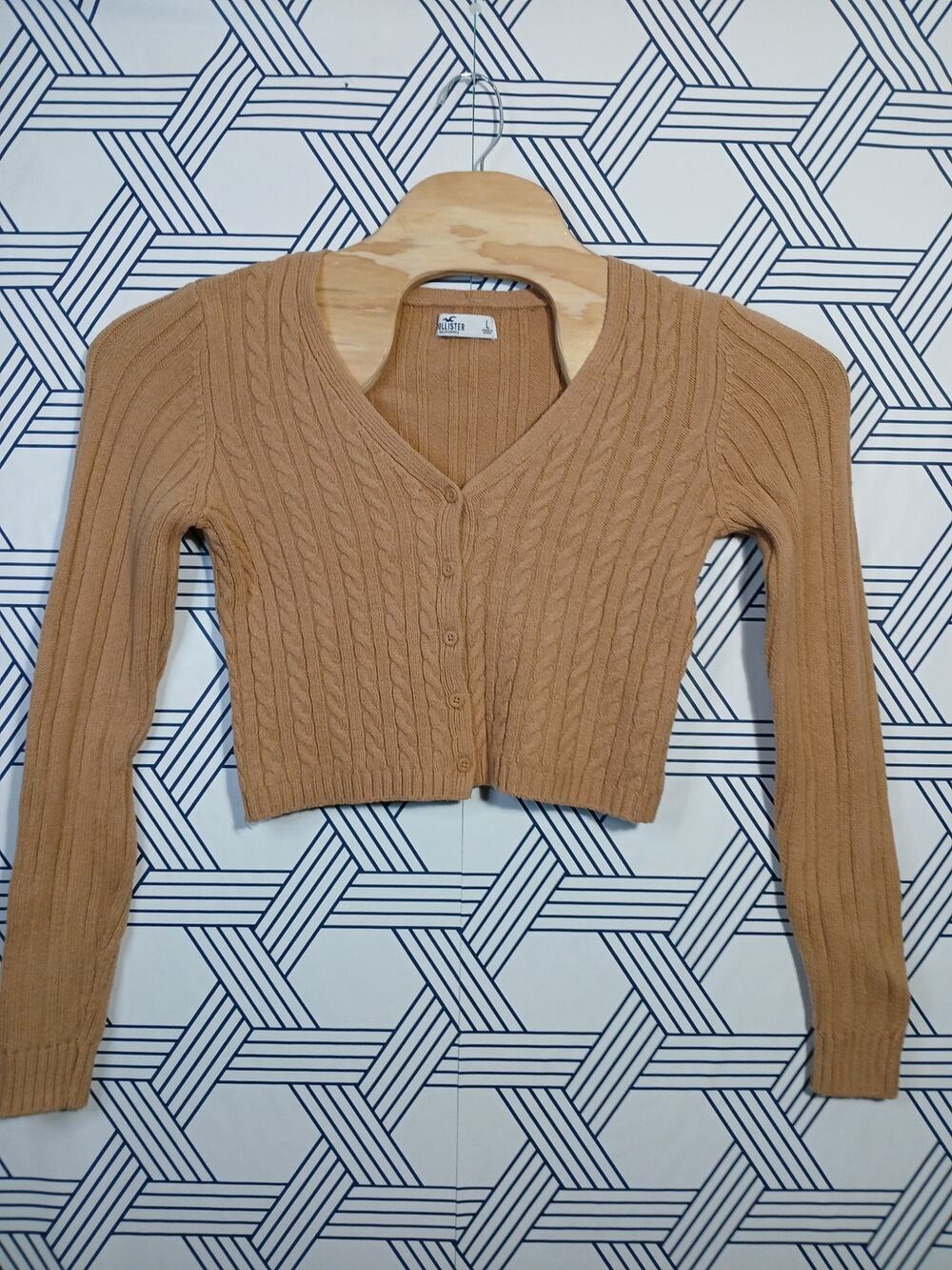 Y2K Hollister Cropped Cable Knit Sweater – Vintage 2000s Thriftcore Cottage